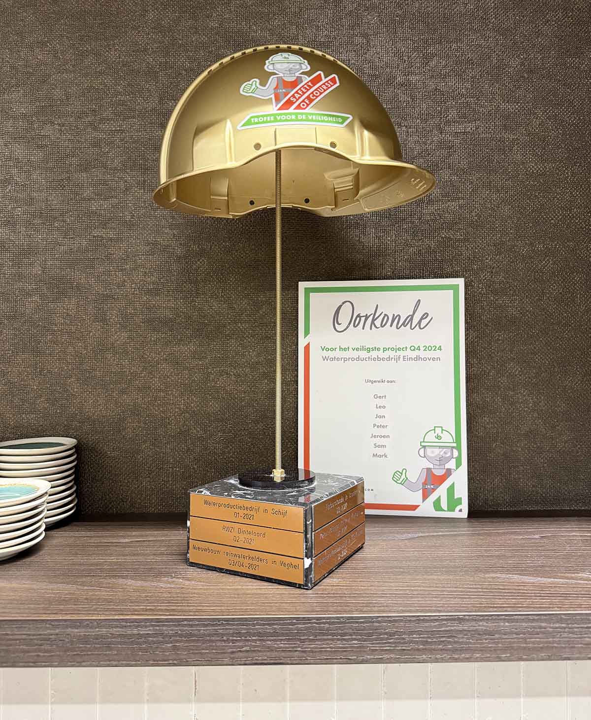 beschermingsmiddelen tijdens werkzaamheden bij Van Boekel