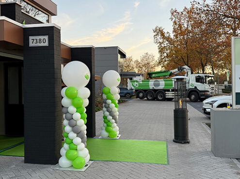 Open Dag en Feest Frontstraat 2B Uden